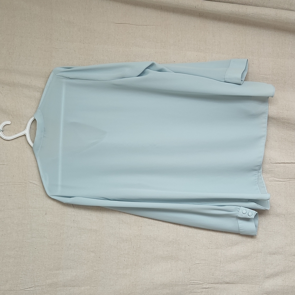 W Collection Blouse - Picture 5 of 6